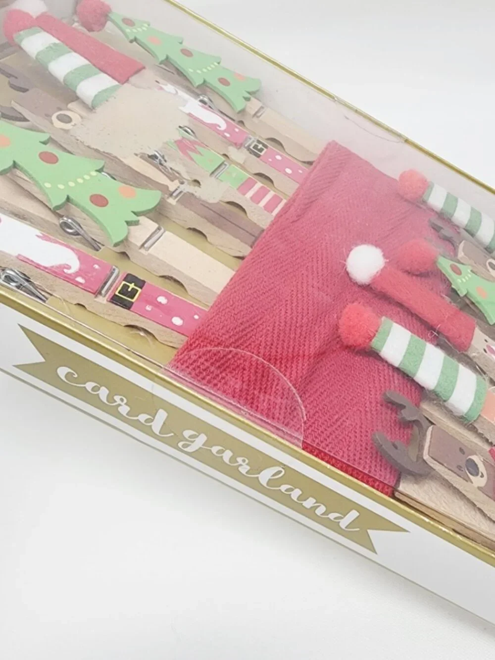 Card Garland 12 Wooded Christmas Pegs Clips and 1 Ribbon (2.5
